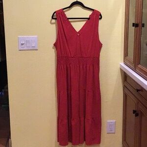 Elegant Sleeveless Red Midi Dress